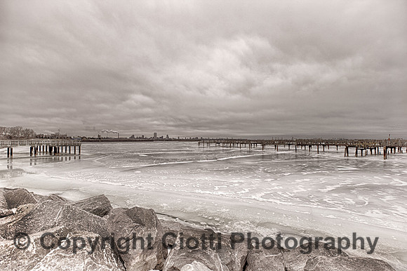 AS5U3827_HDR
